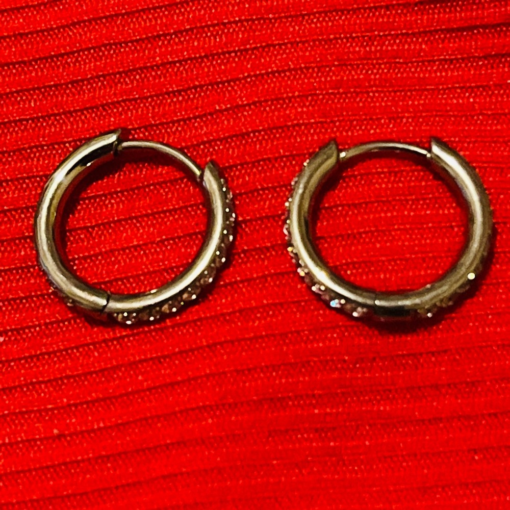 Maison Miru Silver Elegant Silver Tone Earrings - Picture 9 of 17